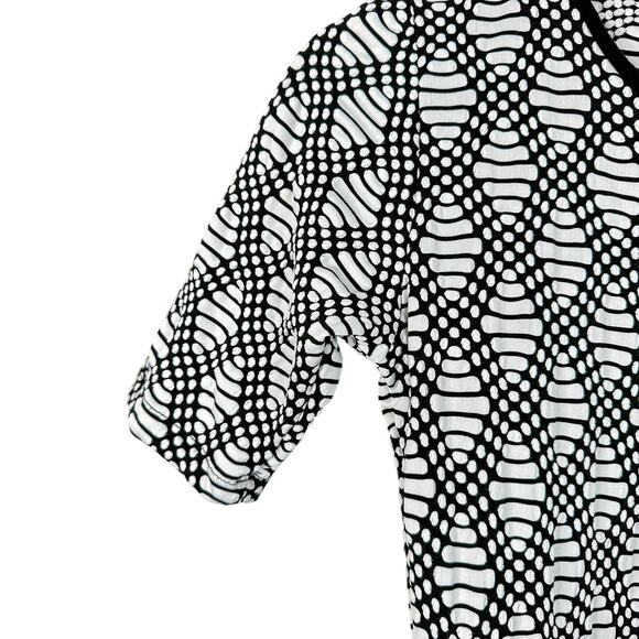Lesley Evers White & Black Textured Pattern A-Line Half Sleeve Dress - Picture 4 of 7